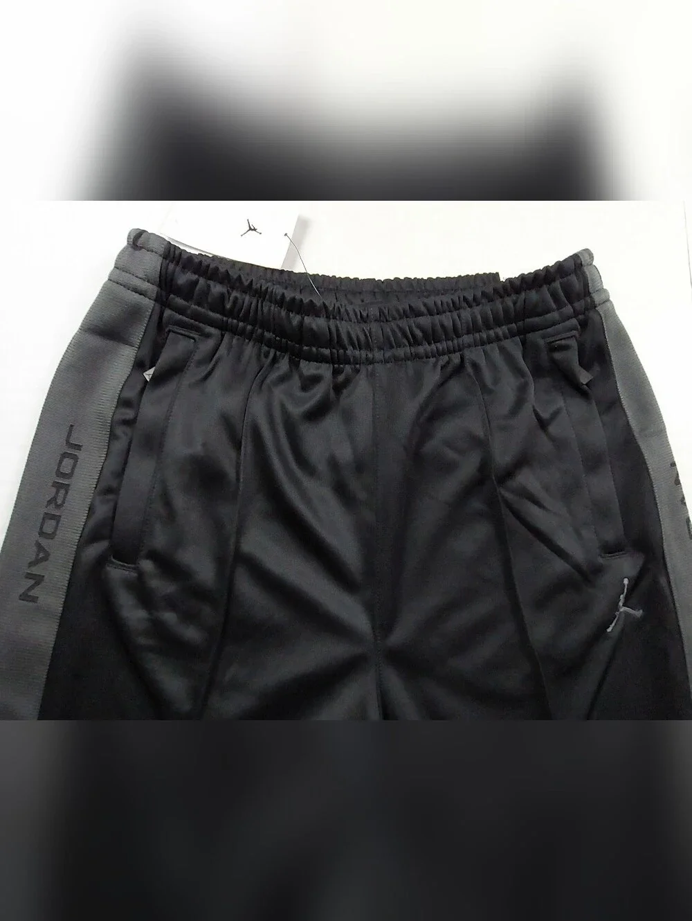 Jordan Essentials Tracksuit Pants Mens Medium Black Standard HF9341-010 NWT $65